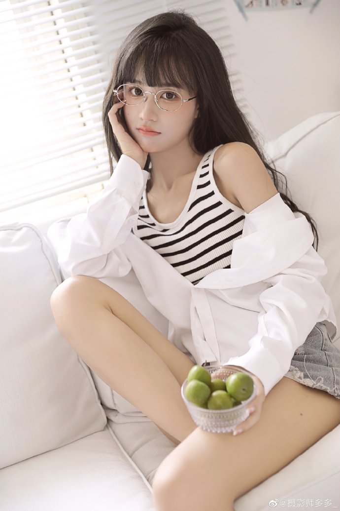 素媛 封面