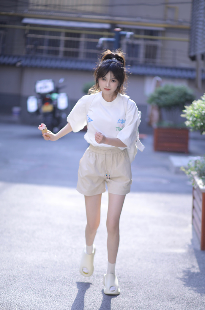 最后生还者 封面